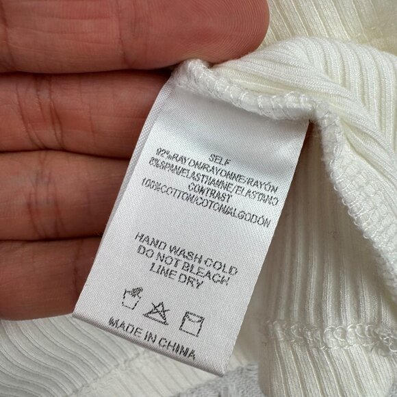 Anthropologie-Sunday in Brooklyn White Ribbed Ruffle shoulder Top Women's sz M - Picture 9 of 9